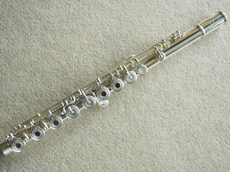 PEARLマエスタ F-9800 RC 総銀フルート＋Head FORTE 970