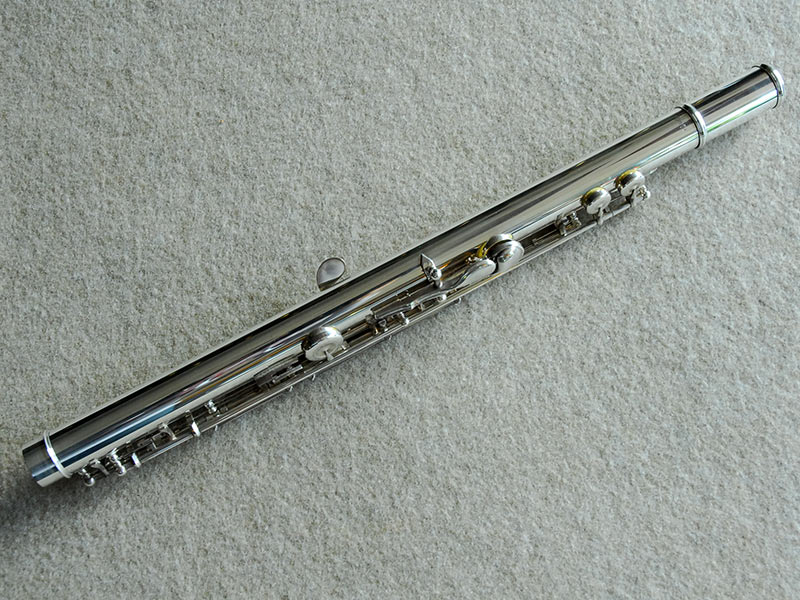 PEARL HAND MADE フルート総銀 50周年記念モデル