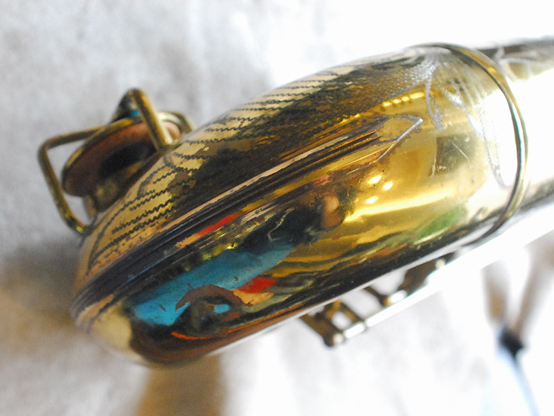 BUESCHER 400 Top Hat & Cane テナーサックス