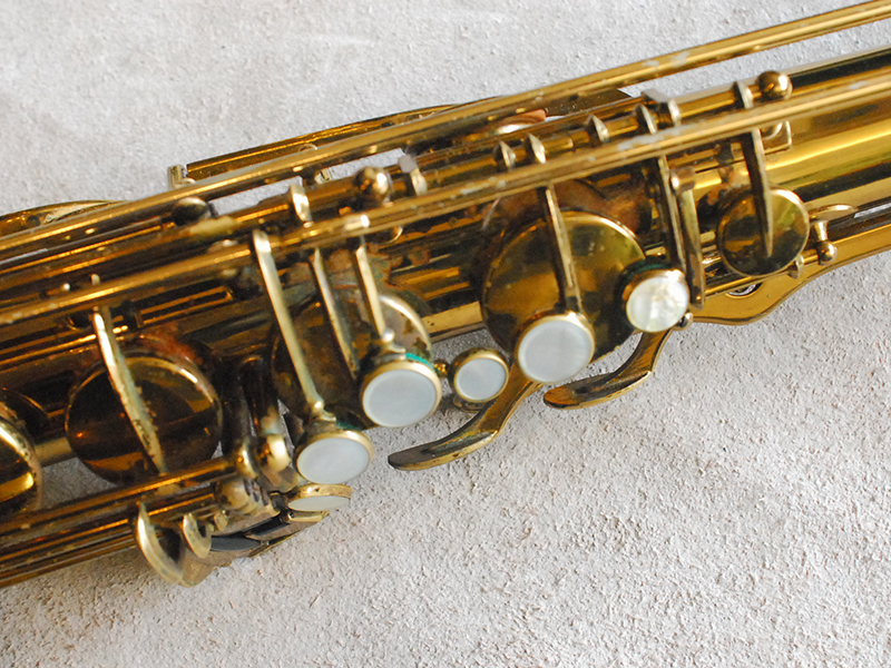 A.SELMER MARK VI 6万番台 テナーサックスオリジナルラッカー