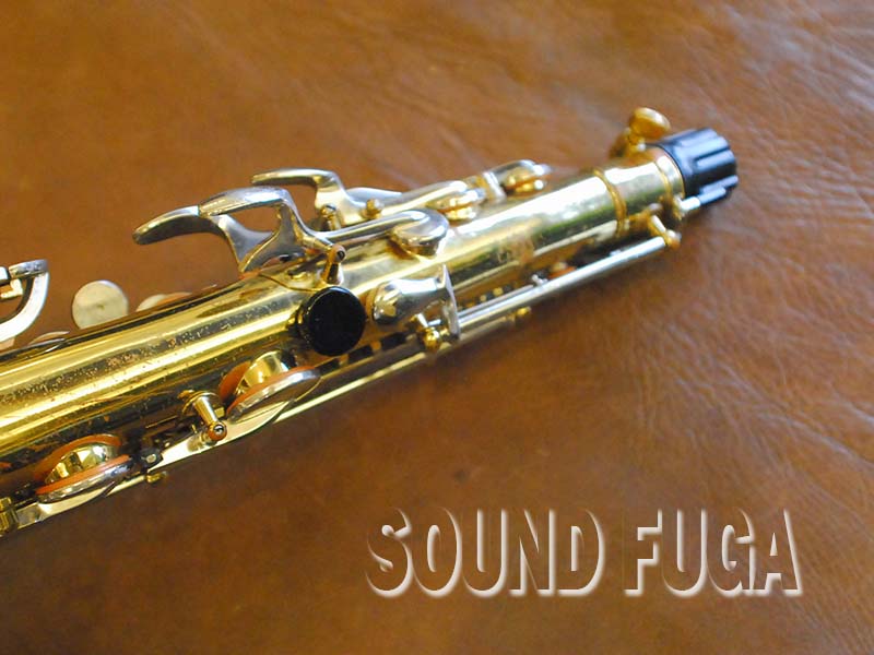 BUESCHER ARISTOCRAT アルトサックス