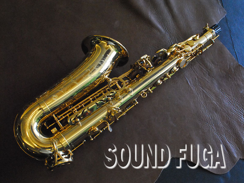 H.SELMER SERIE-III 彫刻付 76万番 JUBILLEE TENOR アルトサックス H.SELMER SERIE-III 彫刻付 76万番 JUBILLEE TENOR アルトサックス
