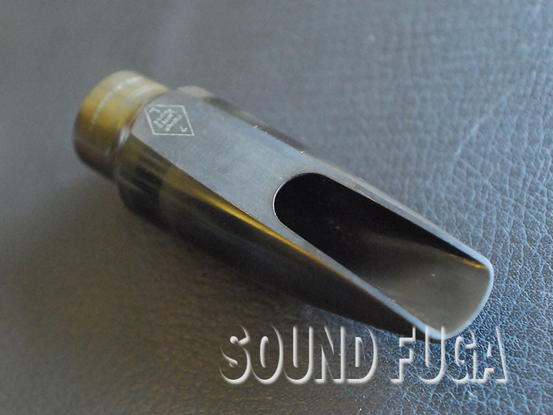 NY MEYER ALTO #7LM T.O:約0．086/2.1mmアルトマウスピース