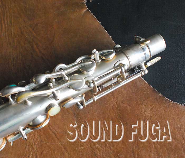 BUESCHR　ビンテージ　アルトサックス　TRUE TONE　22万番台 BUESCHR ビンテージ アルトサックス TRUE TONE 22万番台 - メルカリ