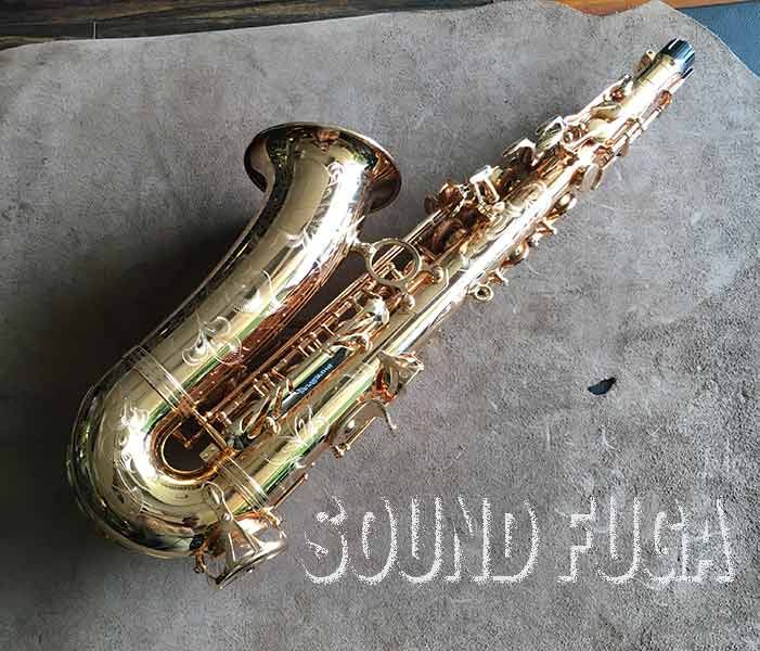 Yanagisawa アルトサックス用ネック　#92 PGP彫刻入り　ブロンズ製 ヤナギサワ アルトサックスネック ブロンズ PGP 彫刻入り - 服部