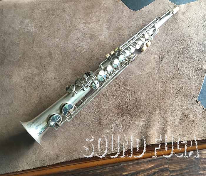 テナーサックス　KING voll true Ⅱ KING- Voll True（キング ヴォールトゥルー） - Vintage Saxophone