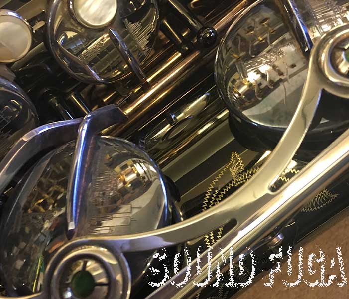 ガーデラSuper King　LAsaxアメリカ期 超美品　テナーサックス用 YANAGISAWA WOシリーズ BbテナーサックスT-WO37 Silver Sonic