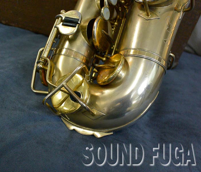 BUESCHER TRUE TONE ALTO GP サテンGP　アルトサックス