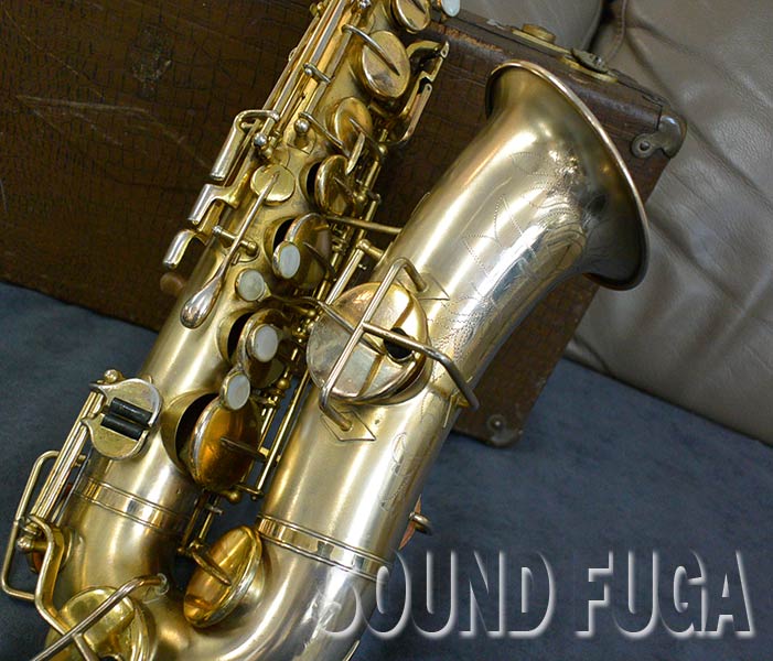 Buescher アルトサックス True Tone-