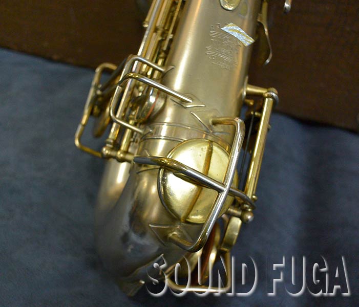 BUESCHER TRUE TONE ALTO GP サテンGP　アルトサックス