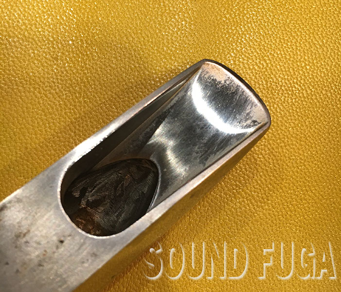 BERG LARSEN 110/1M DUCK BILL METAL テナーマウスピース